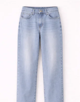 Women Relaxed Fit Jeans